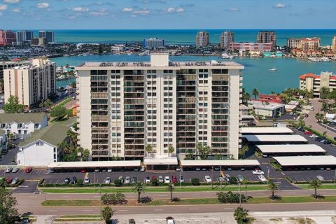 Condo in Clearwater, Florida, 2 bedrooms  № 2419616