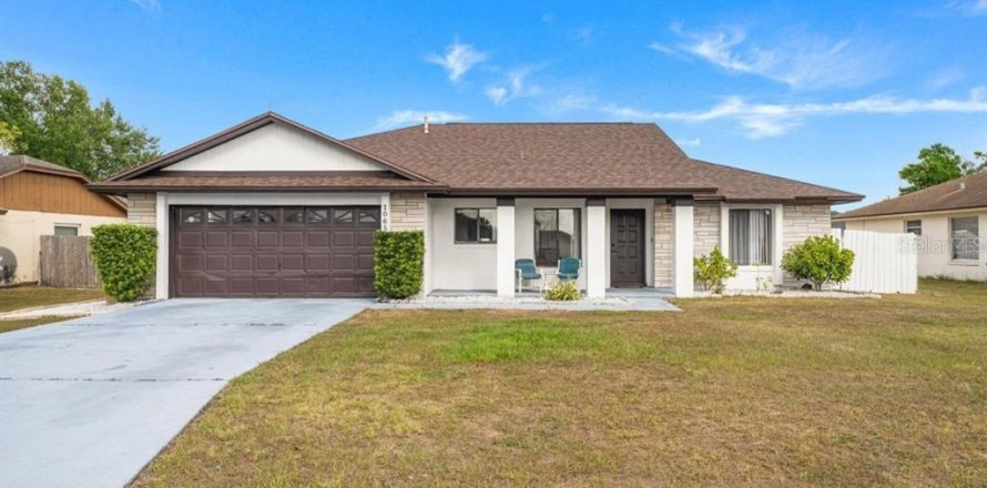 Villa ou maison à Kissimmee, Floride 3 chambres, 142.6 m2 № 1789089