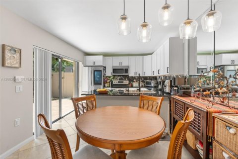 Condominio en venta en West Palm Beach, Florida, 2 dormitorios, 114.83 m2 № 2069238 - foto 7