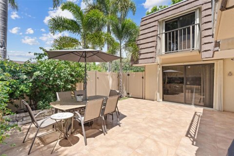 Condominio en venta en West Palm Beach, Florida, 2 dormitorios, 114.83 m2 № 2069238 - foto 2