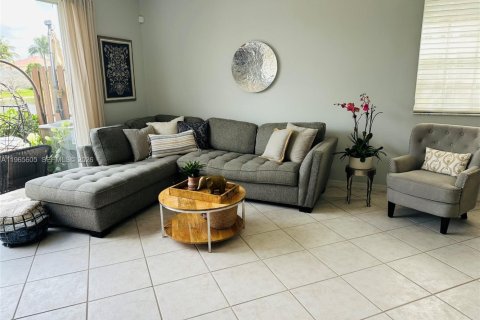 Touwnhouse à vendre à Weston, Floride: 4 chambres, 160.54 m2 № 2028049 - photo 11