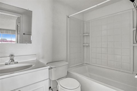 Copropriété à vendre à Titusville, Floride: 2 chambres, 111.95 m2 № 1833395 - photo 29