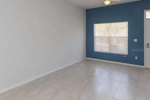 Townhouse in Kissimmee, Florida 3 bedrooms, 120.4 sq.m. № 2384262 - photo 5