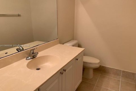 Apartamento en alquiler en Plantation, Florida, 1 dormitorio, 70.98 m2 № 2026368 - foto 18