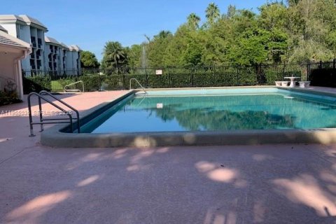Apartamento en alquiler en Plantation, Florida, 1 dormitorio, 70.98 m2 № 2026368 - foto 5