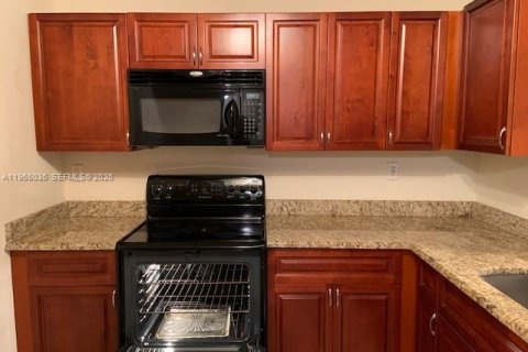 Apartamento en alquiler en Plantation, Florida, 1 dormitorio, 70.98 m2 № 2026368 - foto 13