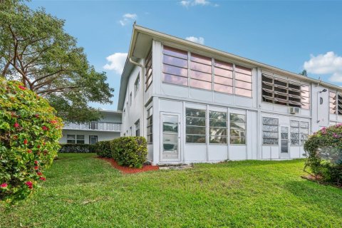Condominio en venta en Deerfield Beach, Florida, 1 dormitorio, 65.03 m2 № 1848885 - foto 19