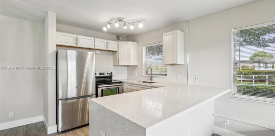 Condominio en Deerfield Beach, Florida, 1 dormitorio  № 1848885