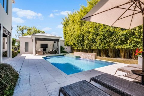 Casa en venta en Winter Park, Florida, 5 dormitorios, 424.1 m2 № 1643068 - foto 30