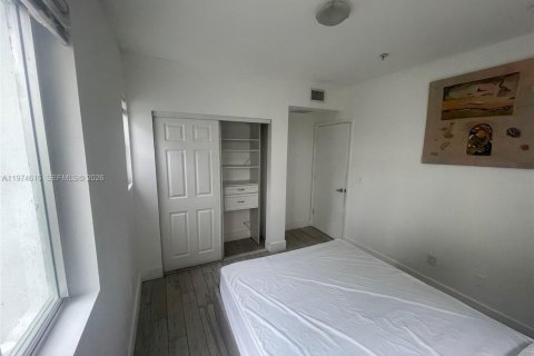 Condo in Miami Beach, Florida, 2 bedrooms  № 2053110 - photo 7