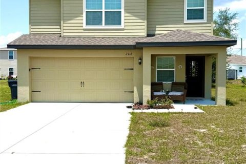 House in Kissimmee, Florida 4 bedrooms, 172.05 sq.m. № 1737460 - photo 1