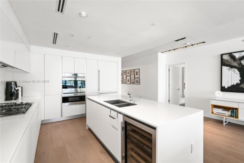 Condominio en venta en Hollywood, Florida, 3 dormitorios, 203.73 m2 № 1977579 - foto 15