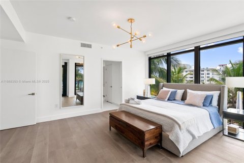 Condominio en venta en Hollywood, Florida, 3 dormitorios, 203.73 m2 № 1977579 - foto 25