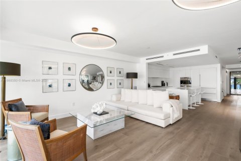 Condominio en venta en Hollywood, Florida, 3 dormitorios, 203.73 m2 № 1977579 - foto 19