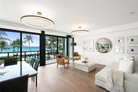 Condominio en venta en Hollywood, Florida, 3 dormitorios, 203.73 m2 № 1977579 - foto 6