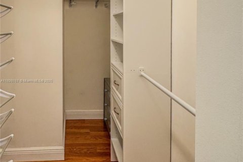 Copropriété à vendre à North Miami Beach, Floride: 1 chambre, 78.6 m2 № 1807815 - photo 7