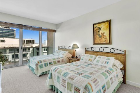 Condominio en venta en Bal Harbour, Florida, 2 dormitorios, 190.45 m2 № 2032256 - foto 30