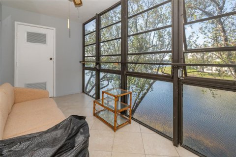 Copropriété à vendre à Tamarac, Floride: 2 chambres, 93.83 m2 № 2175449 - photo 27