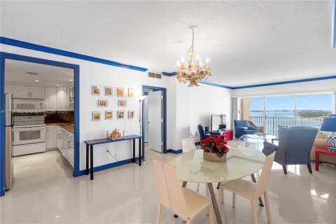 Купить кондоминиум в Санни-Айлс-Бич, Флорида 1 спальня, 70.79м2, № 1957377 - фото 12