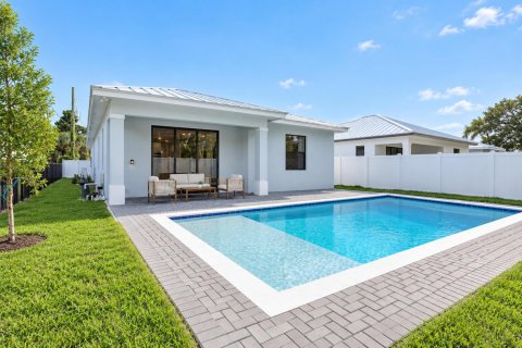 Villa ou maison à vendre à Jupiter, Floride: 4 chambres, 176.89 m2 № 2426351 - photo 7