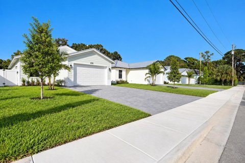 Villa ou maison à vendre à Jupiter, Floride: 4 chambres, 176.89 m2 № 2426351 - photo 4