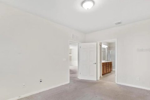 Condo in Jacksonville, Florida, 2 bedrooms  № 1876666 - photo 11