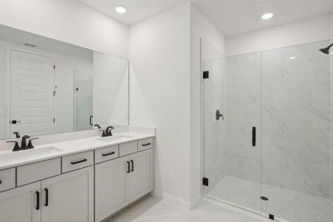 House in Parrish, Florida 4 bedrooms, 230.96 sq.m. № 2310594 - photo 10