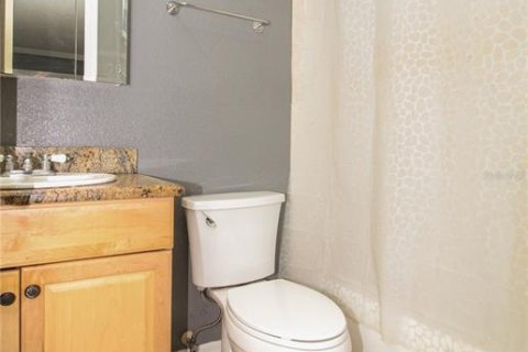 Townhouse in Altamonte Springs, Florida 2 bedrooms, 84.73 sq.m. № 1760403 - photo 9
