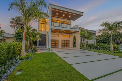 Casa en venta en New Smyrna Beach, Florida, 5 dormitorios, 510.96 m2 № 1566658 - foto 14