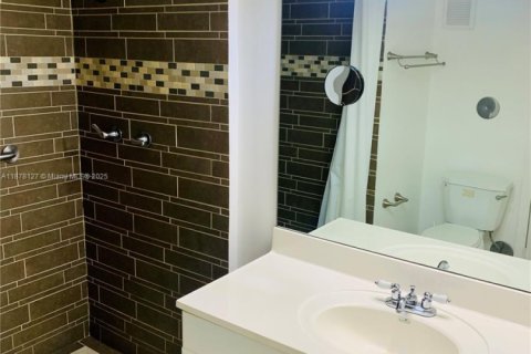 Copropriété à vendre à Weston, Floride: 2 chambres, 114.73 m2 № 1978819 - photo 16