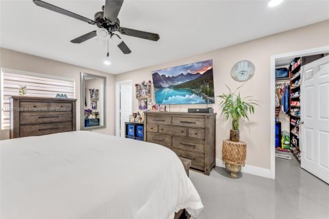 Купить виллу или дом в Опа-Локка, Флорида 3 спальни, 112.6м2, № 1933726 - фото 12