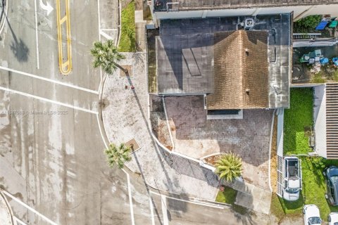 Купить виллу или дом в Опа-Локка, Флорида 3 спальни, 112.6м2, № 1933726 - фото 26