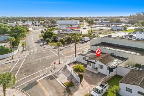 Купить виллу или дом в Опа-Локка, Флорида 3 спальни, 112.6м2, № 1933726 - фото 25