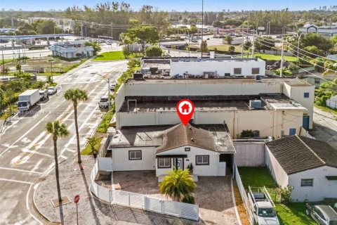 Купить виллу или дом в Опа-Локка, Флорида 3 спальни, 112.6м2, № 1933726 - фото 24