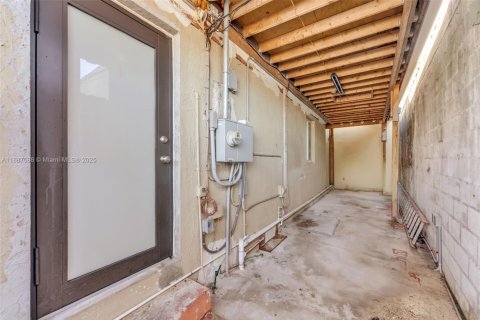 Купить виллу или дом в Опа-Локка, Флорида 3 спальни, 112.6м2, № 1933726 - фото 22