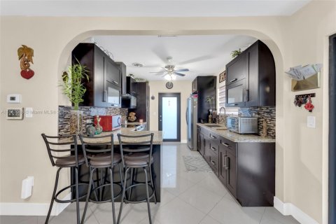 Купить виллу или дом в Опа-Локка, Флорида 3 спальни, 112.6м2, № 1933726 - фото 19