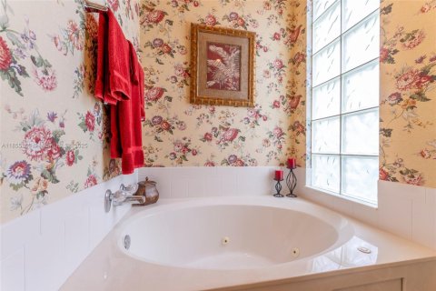 House in Palm Beach Gardens, Florida 3 bedrooms, 188.41 sq.m. № 1892494 - photo 27