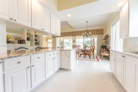 House in Palm Beach Gardens, Florida 3 bedrooms, 188.41 sq.m. № 1892494 - photo 16