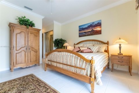 House in Palm Beach Gardens, Florida 3 bedrooms, 188.41 sq.m. № 1892494 - photo 22
