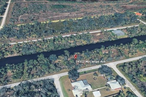 Land in Port Charlotte, Florida № 2158994