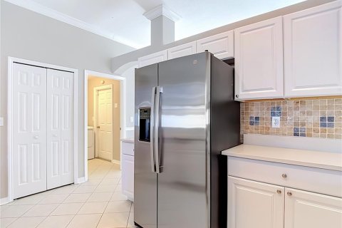 Villa ou maison à vendre à Zephyrhills, Floride: 4 chambres, 194.07 m2 № 2410487 - photo 21