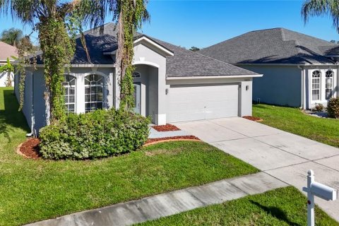 Villa ou maison à vendre à Zephyrhills, Floride: 4 chambres, 194.07 m2 № 2410487 - photo 7