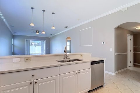 Villa ou maison à vendre à Zephyrhills, Floride: 4 chambres, 194.07 m2 № 2410487 - photo 22