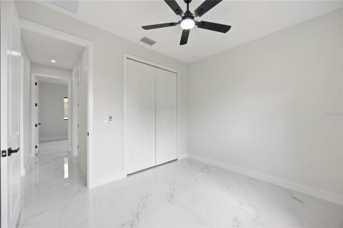 Villa ou maison à louer à Port Charlotte, Floride: 3 chambres, 121.52 m2 № 2406428 - photo 16