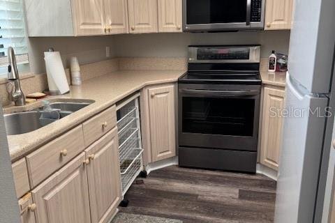 Condominio en venta en Saint Petersburg, Florida, 2 dormitorios, 104.98 m2 № 1582061 - foto 4