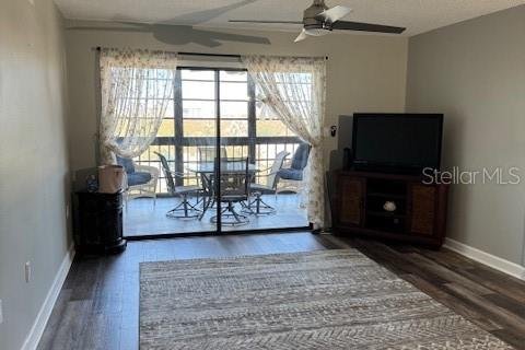 Condominio en venta en Saint Petersburg, Florida, 2 dormitorios, 104.98 m2 № 1582061 - foto 5