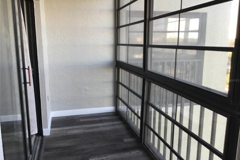 Condominio en venta en Saint Petersburg, Florida, 2 dormitorios, 104.98 m2 № 1582061 - foto 10