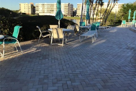 Condominio en venta en Saint Petersburg, Florida, 2 dormitorios, 104.98 m2 № 1582061 - foto 29