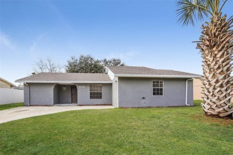 Villa ou maison à Kissimmee, Floride 4 chambres, 111.58 m2 № 2413832