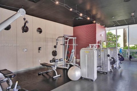 Condominio en venta en Hallandale Beach, Florida, 2 dormitorios, 95.69 m2 № 2009928 - foto 26